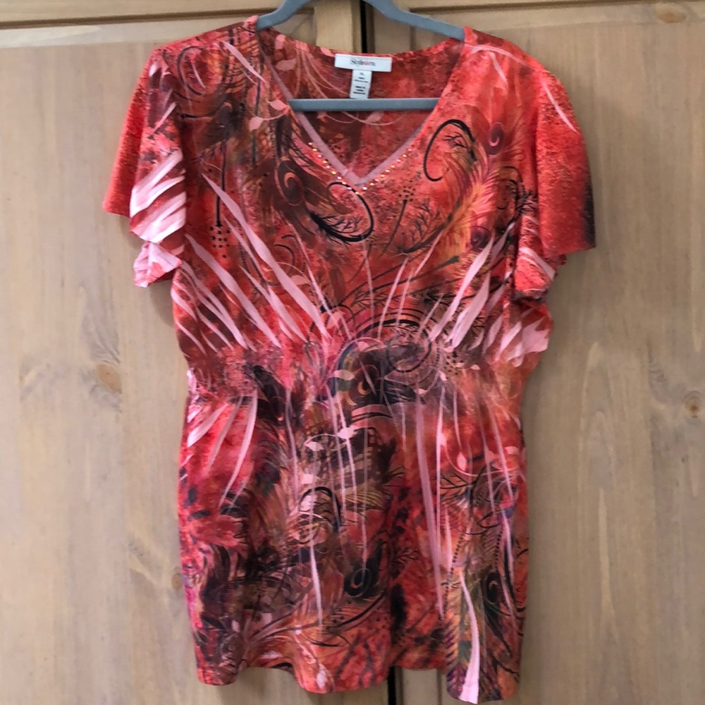 ABSTRACT TUNIC TOP